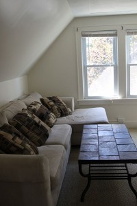 Student Apartment Rentals in Cortland 14-3 Harrington Living Room