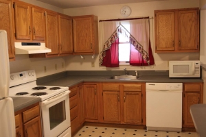 student apartments for rent in Cortland New York 62 Groton Ave. Apt. C Kitchen