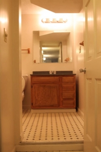 student apartments for rent in Cortland New York 62 Groton Ave. Apt. C Bathroom 3