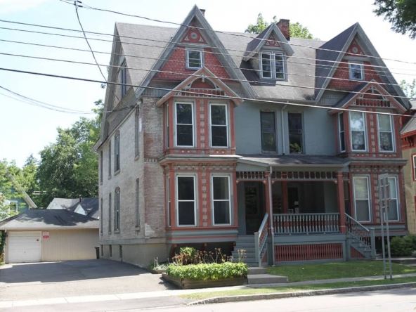 student apartments for rent in Cortland New York 81C Tompkins St